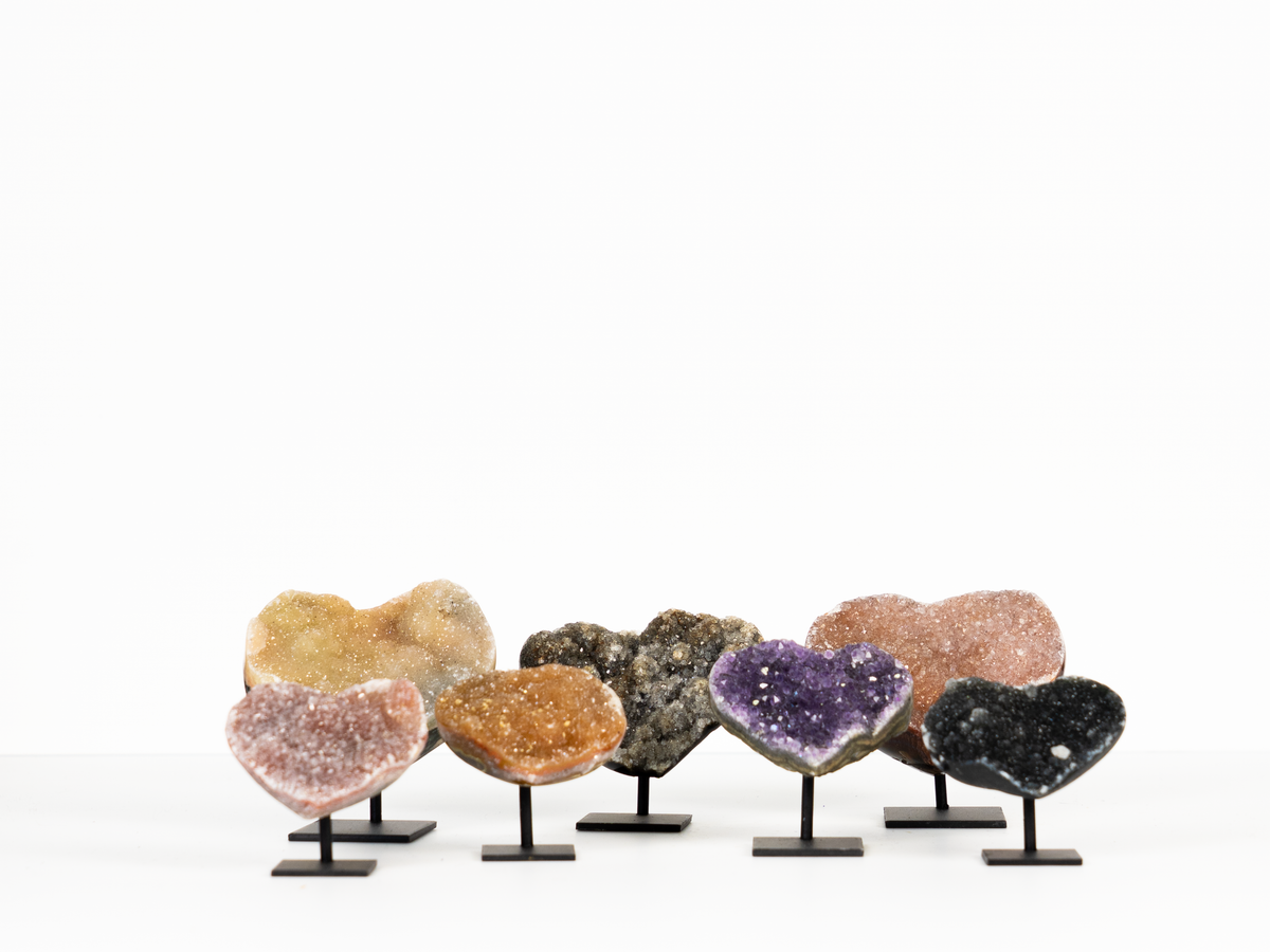 Mini galaxy amethist hartje op standaard