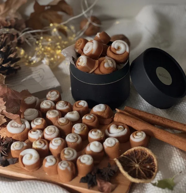 img_0387-high Wax melts - Cinnamon buns